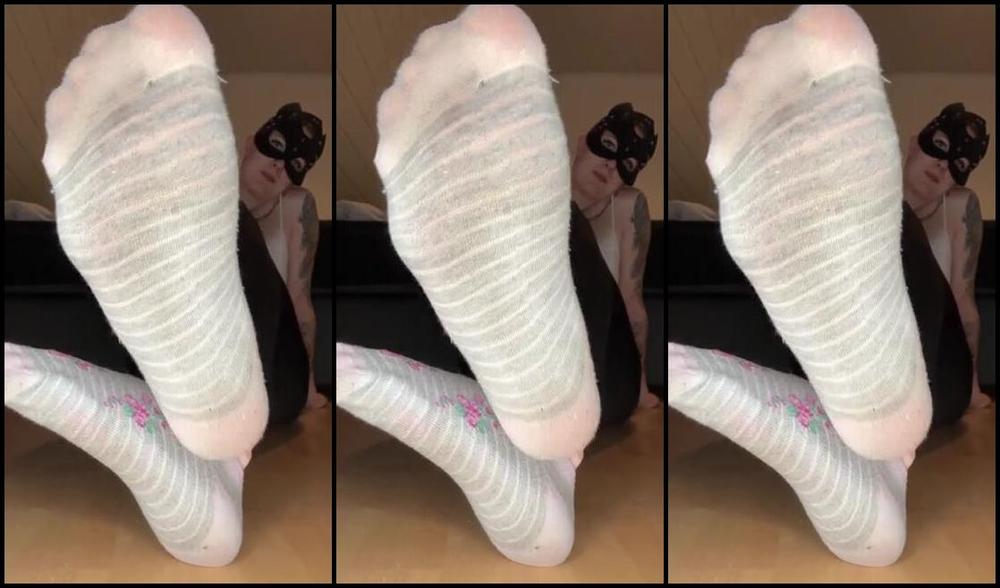 Socksfeet Misstress Nina Onlyfans 09 10 2024 One Of My Favorite Socks Ive Had For A Very Very Long Time You Can See