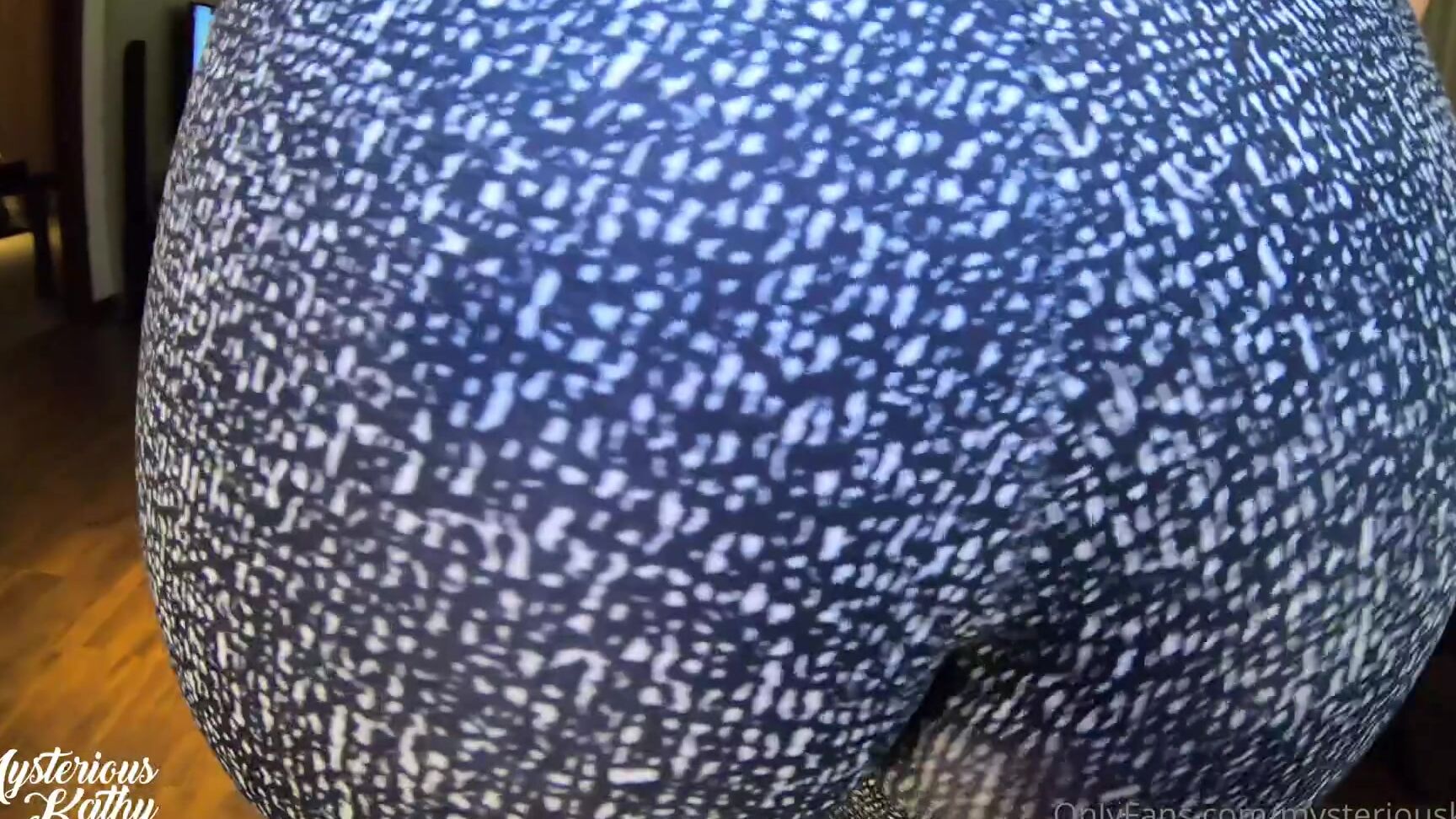 Mysteriouskathy Wearing Leggings For You To Cum On My Camel Toe Yogapants