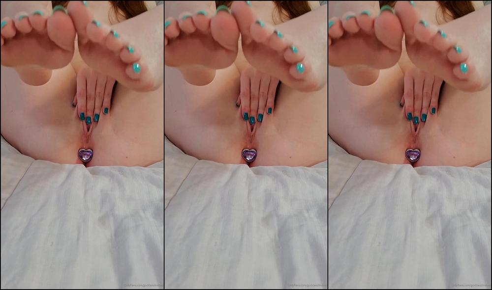 Goddesslindsay How Cute Is My Little Plug