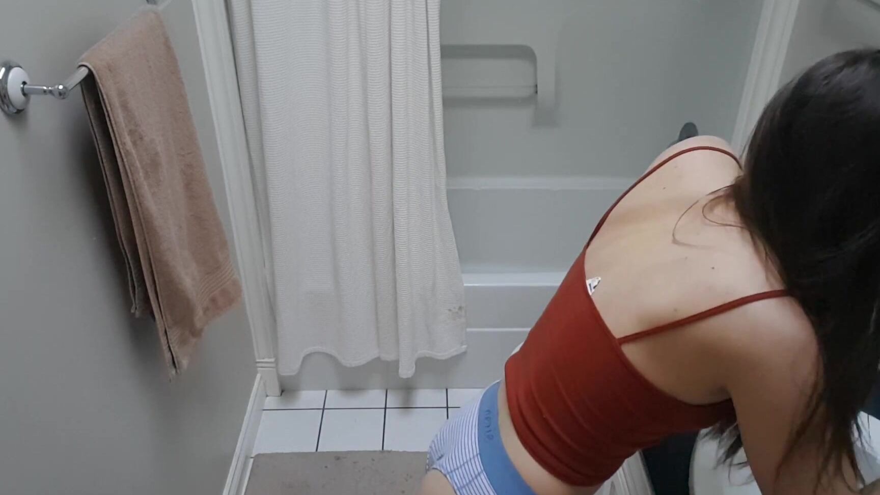 Toothbrushing,Voyeur Cams,Shower,Pussy Shaving,Hidden Cam hazel simone teenage sister bathroom spy cam ManyVids