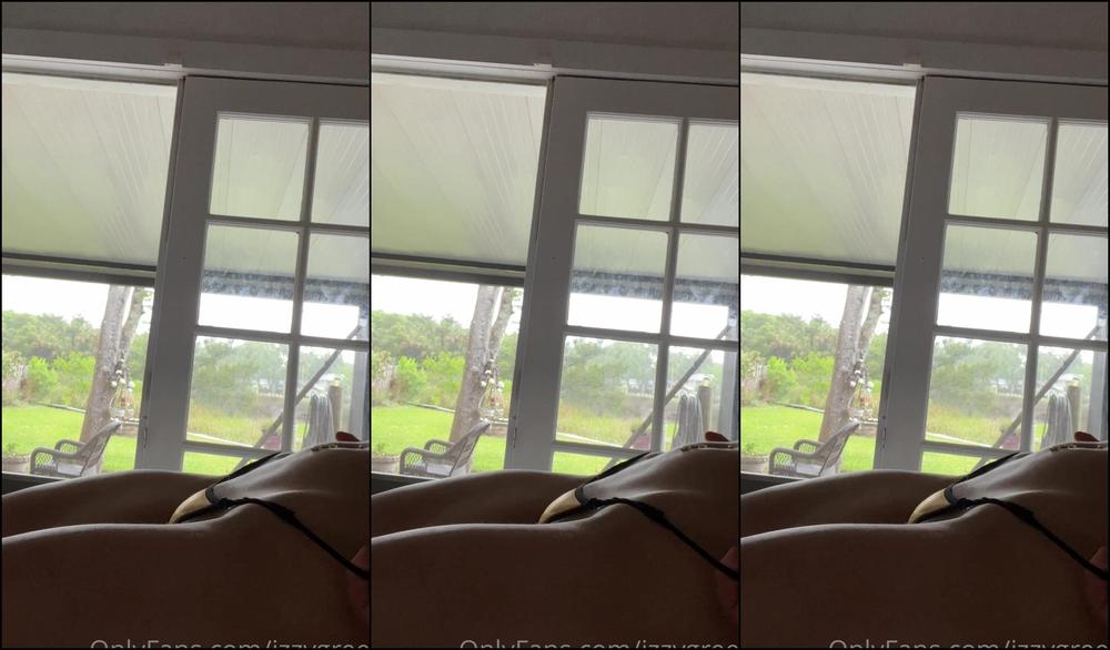 Izzy Green Of Shorts In The Mood To Fuck And Then Cuddle