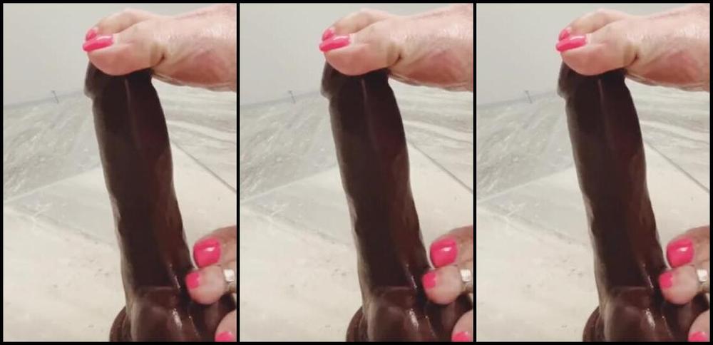 Kate Dangle Nicknamed Katedangle 05 26 2024 Onlyfans Video Would You Want Me To Use My Toes To Stroke Your Cock Like This Would You