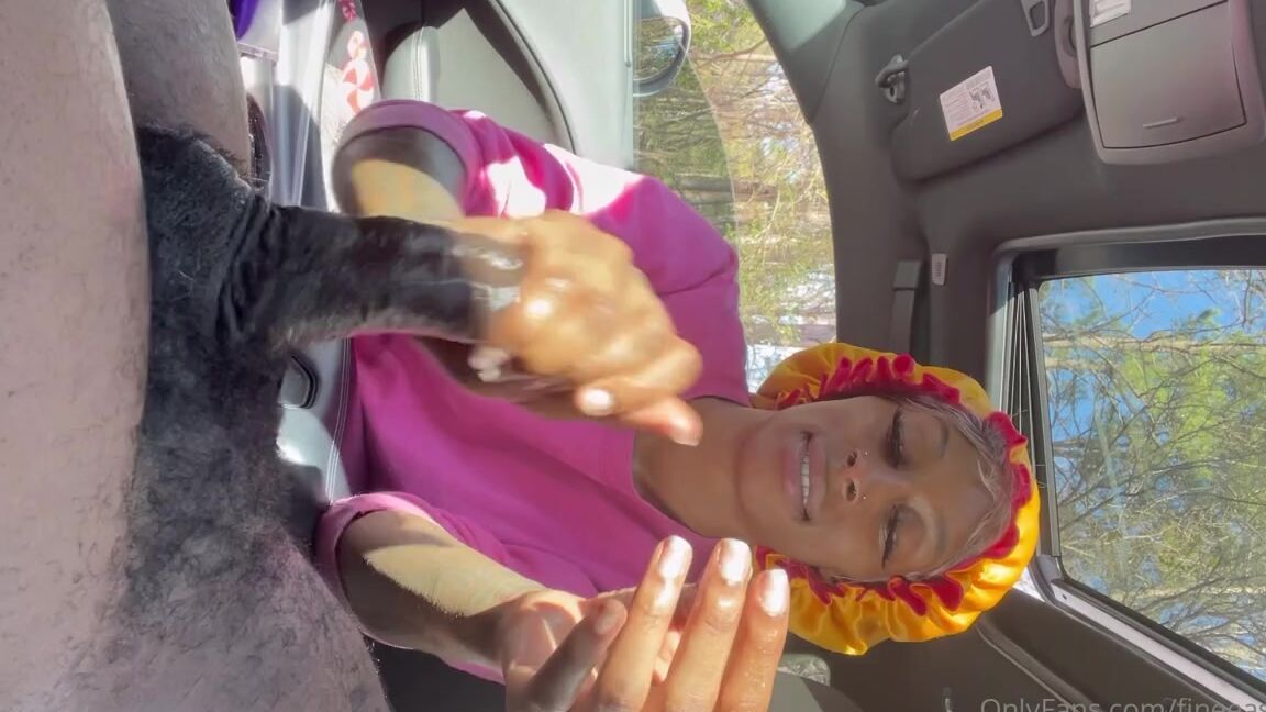 Devilhandsmo Onlyfans My Old Client Came To See Me Today I Missed Milking Him I Could Do This Shit All Day Spinap