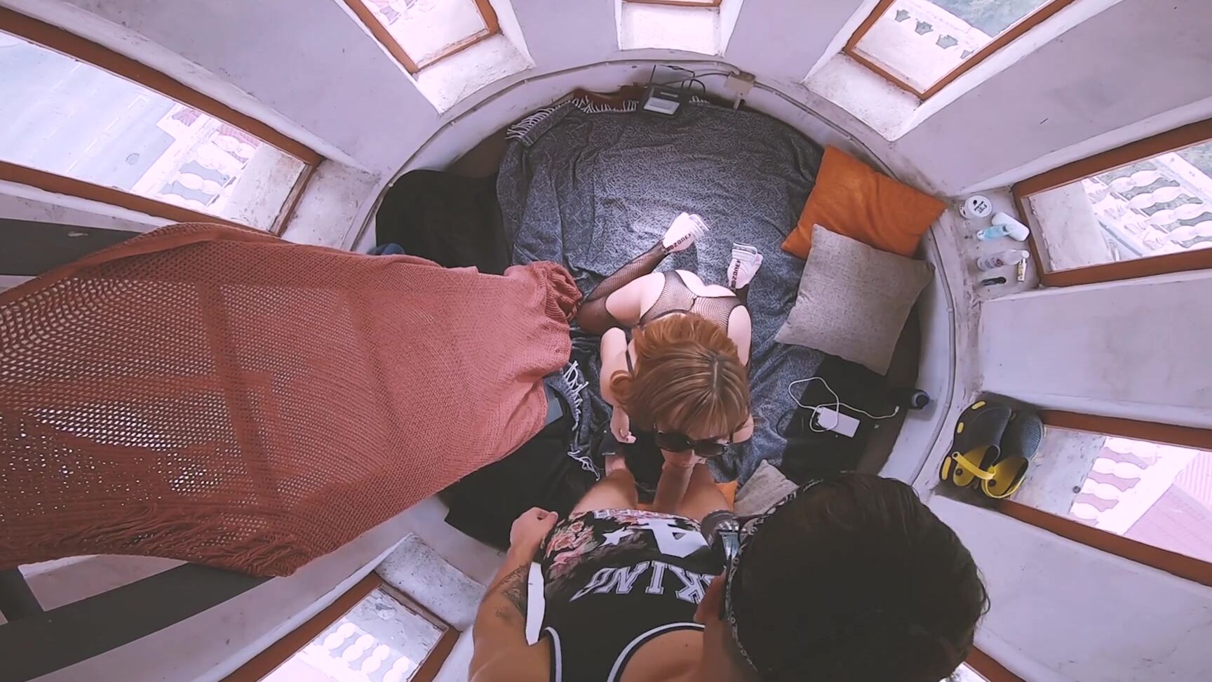 Incredibly Beautiful Teen Fucks In The Ass Tight Hole Pussy Juice