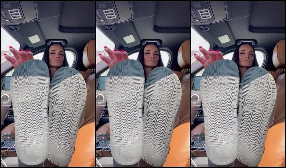 Emily Anderson Aka Wrinklequeen 09 09 2024 Onlyfans Video Car Feet In The Sunlight The Best