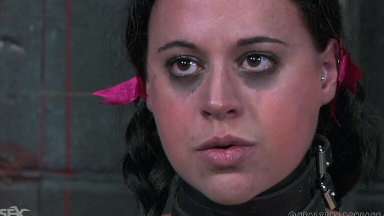 "314, Sister Dee" Dildo, Smothering, Suspension, Caning, BDSM, Bondage, Torture, Butt Plug, Vibrator, FaceSitting 314, Sister Dee   Insatiable SiteRip