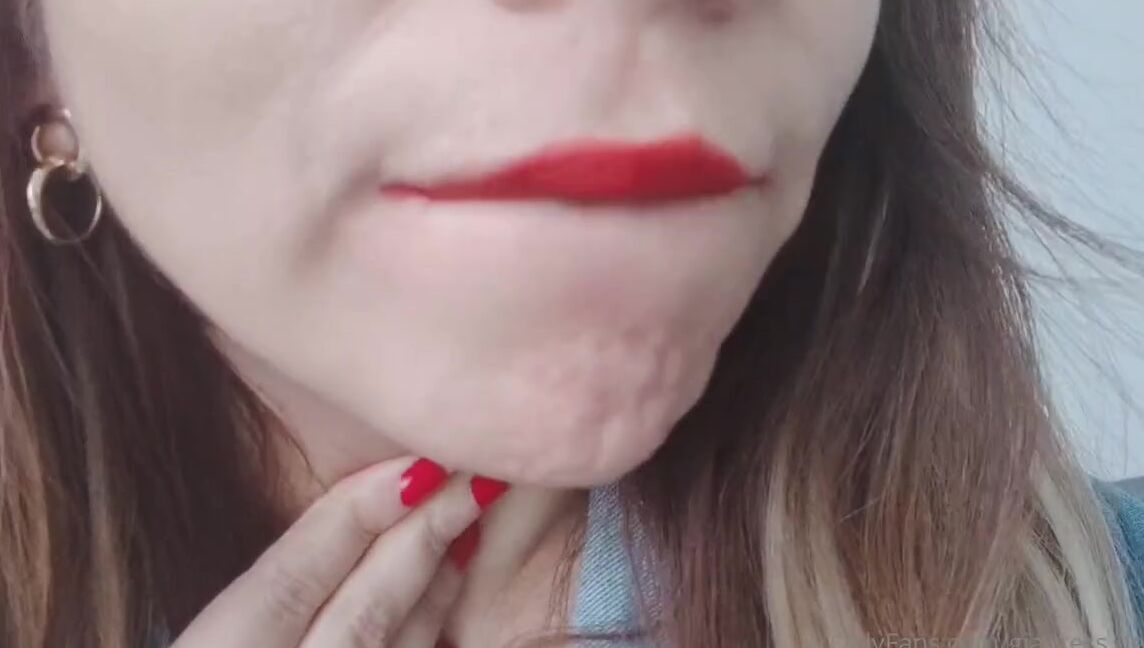 Giantess Debora Nicknamed Giantess Debora Onlyfans Look At How I Eat This Scary Gummy Bears Who Wanna Ve The Next Full 6Min Vdeo It Was A Cust