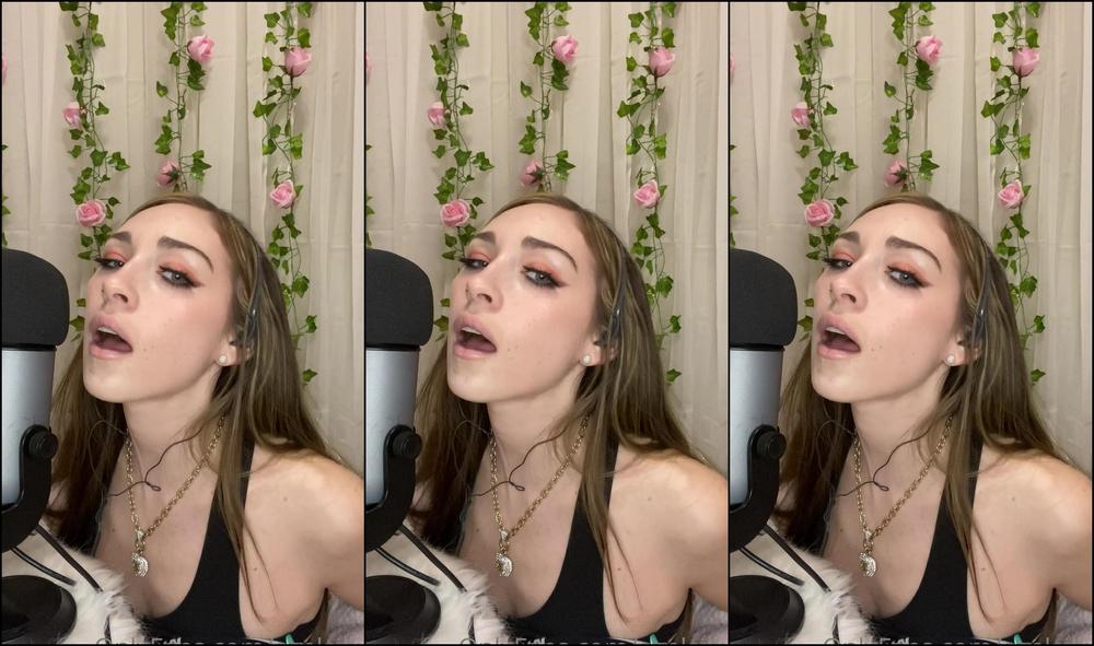 Chelsiexx Hi My Loves So Here Are Two Sucking Mouth Sounds Moaning Etc Asmr Videos My Cam