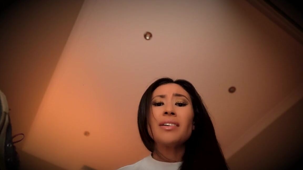 Goddess Mercy Aka Worshipgoddessmercy Onlyfans Omg I Cant Believe I Finally Found You Ewwww Youre Just Like A Disgusting Little Bug Crawlingp