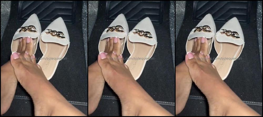 Queen Ri Nicknamed Solequeenri 07 03 2024 Onlyfans Video Car Play Joi I Love These White Shoes