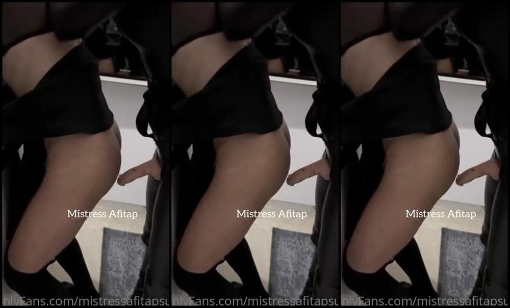 Onlyfans Model Mistress Afitap Aka Mistressafitapsultansissy Strapon In The Kitchen Melihfem