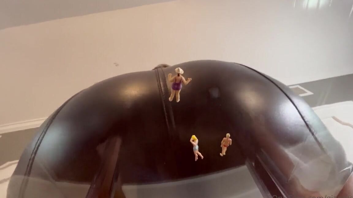 Giantess Tara Nicknamed Giantesstara 02 21 2024 Onlyfans Video Although Its No Longer Tt I Decided I Wanted To Continue Playing With You On My