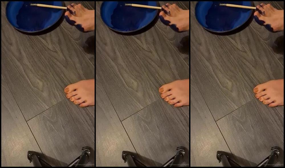 The Foot Queen Of England Aka Queengf90Premium Onlyfans I Had So Much Fun With This Guess Whats Going To Happen With These Prints