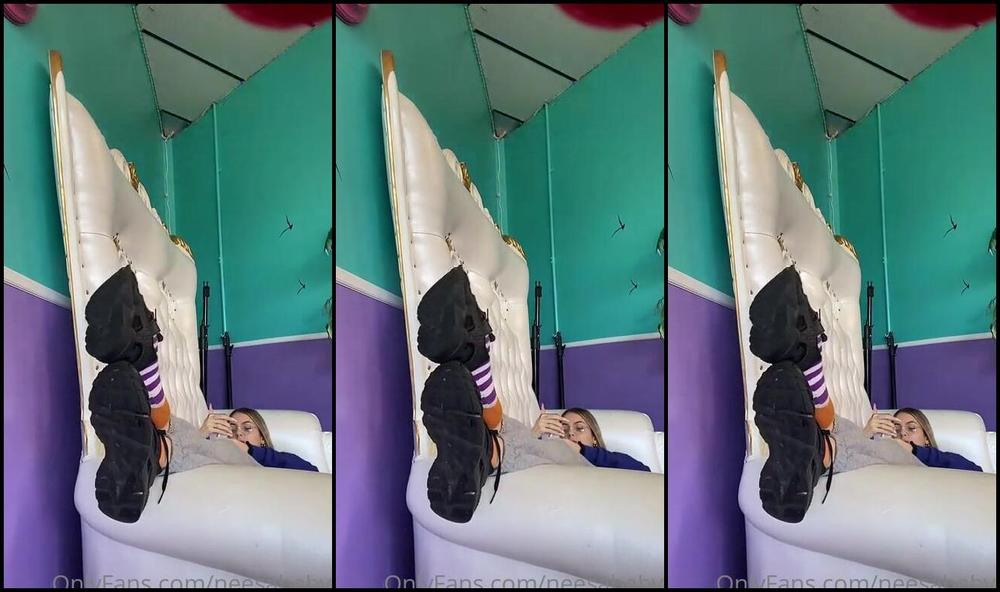 Neesababyy Send This Work Live Out Now