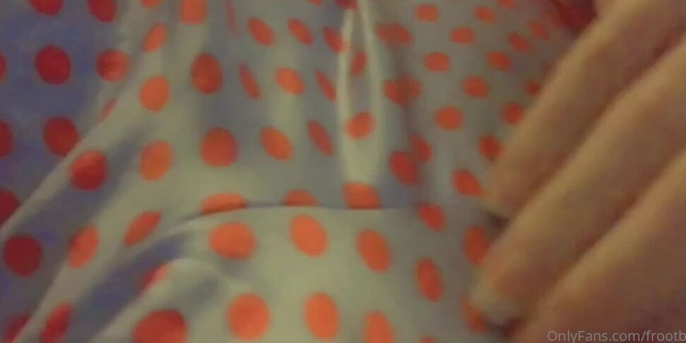 Frootbabie Horny Gf Wakes You Up To Play Asmr Rp Promised You Guys Some Asmr I