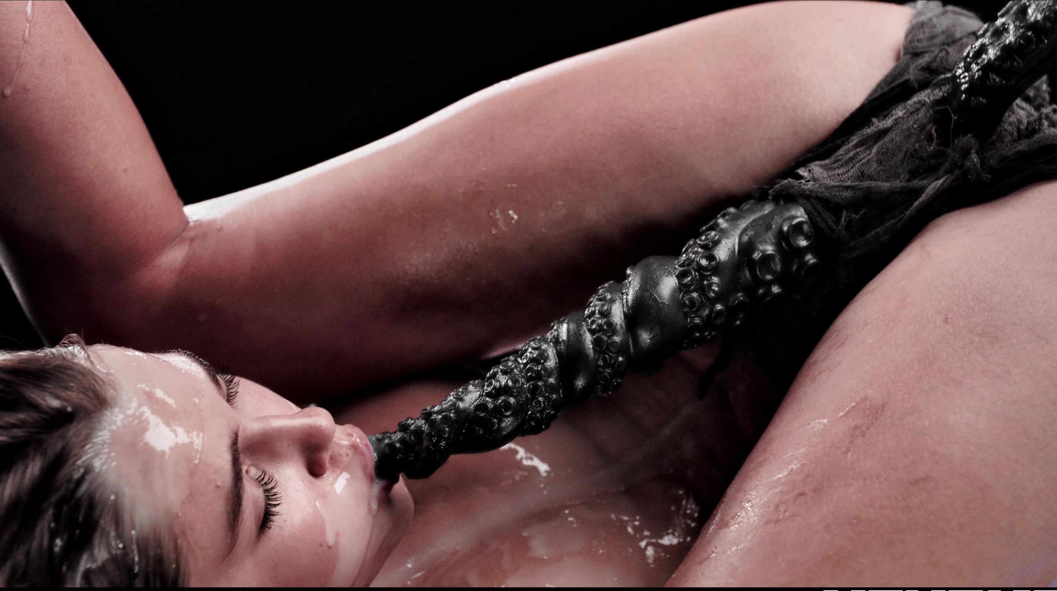 "hentaied" futa, futanari, selffuck, selfsucking Futa Fun manyvids