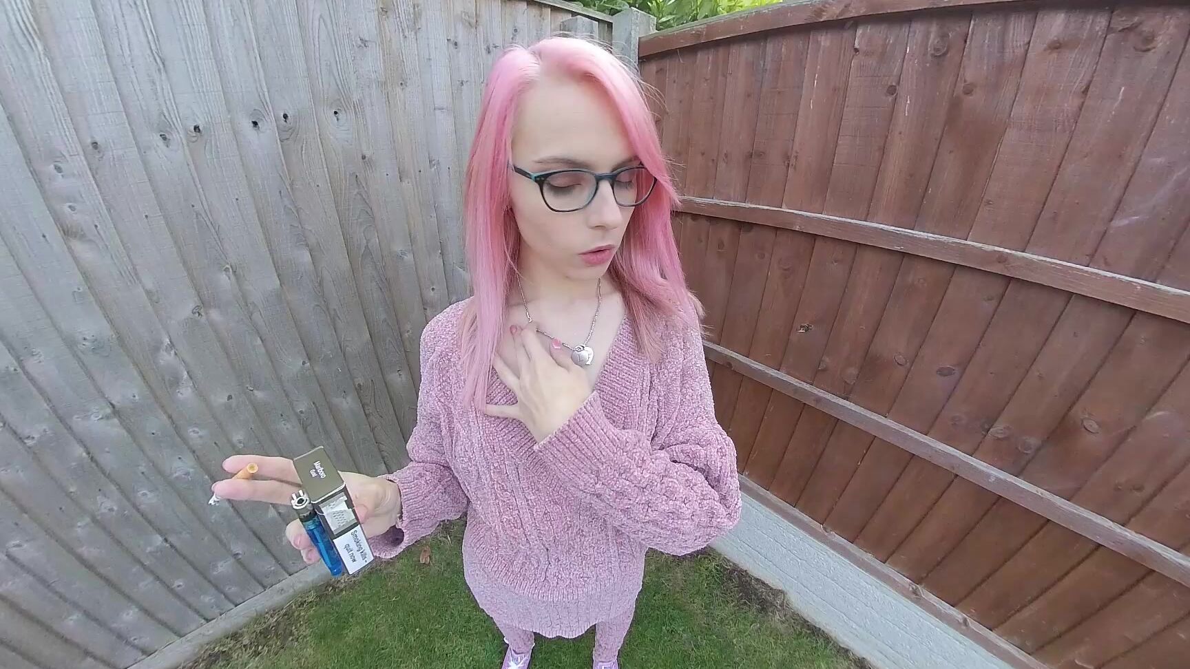 Jimmydraws Chloe Toy Smoking In The Garden