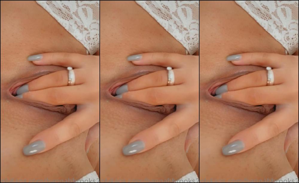 Hannahbrooks So Fucking Horny Xxx