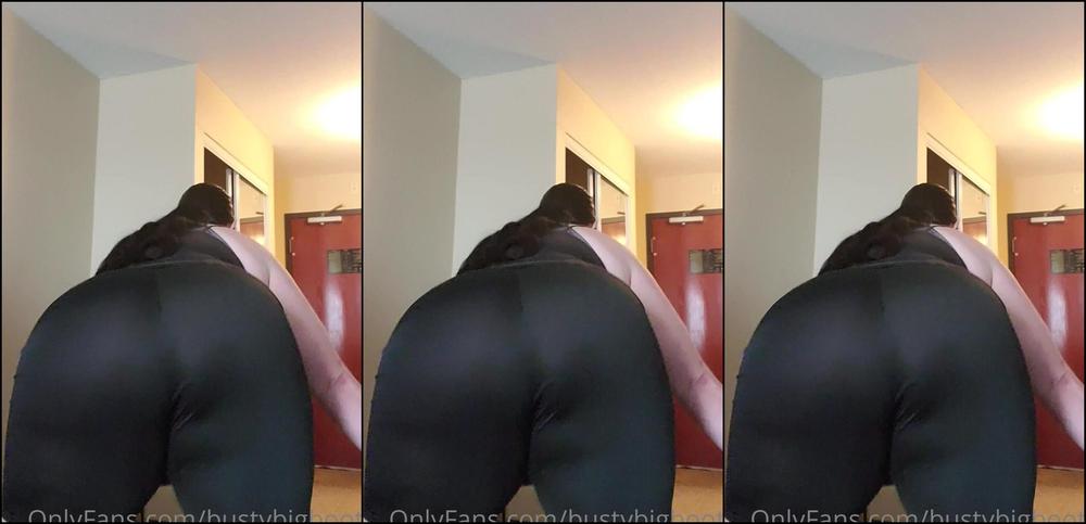 Bustybigbooty 2167216122 07 19 2021 Just A Little Booty Shaking A Cure For Your Monday Blues Swipe To See
