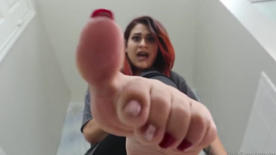 Milaap Onlyfans Slave Torment You Know You Cant Touch These Pretty Feet Unless Youre Licking Them Clean But