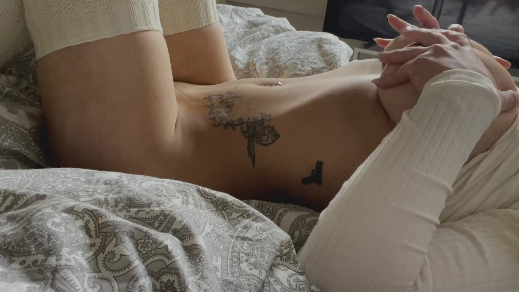 reginamilla-onlyfans-2021-01-01-1999397515-video