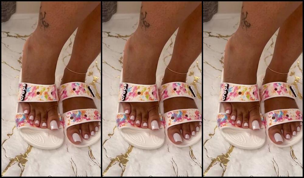 Queenjodiieetoes Aka Prettyfeetonly1800 Onlyfans These Shoes So Comfy