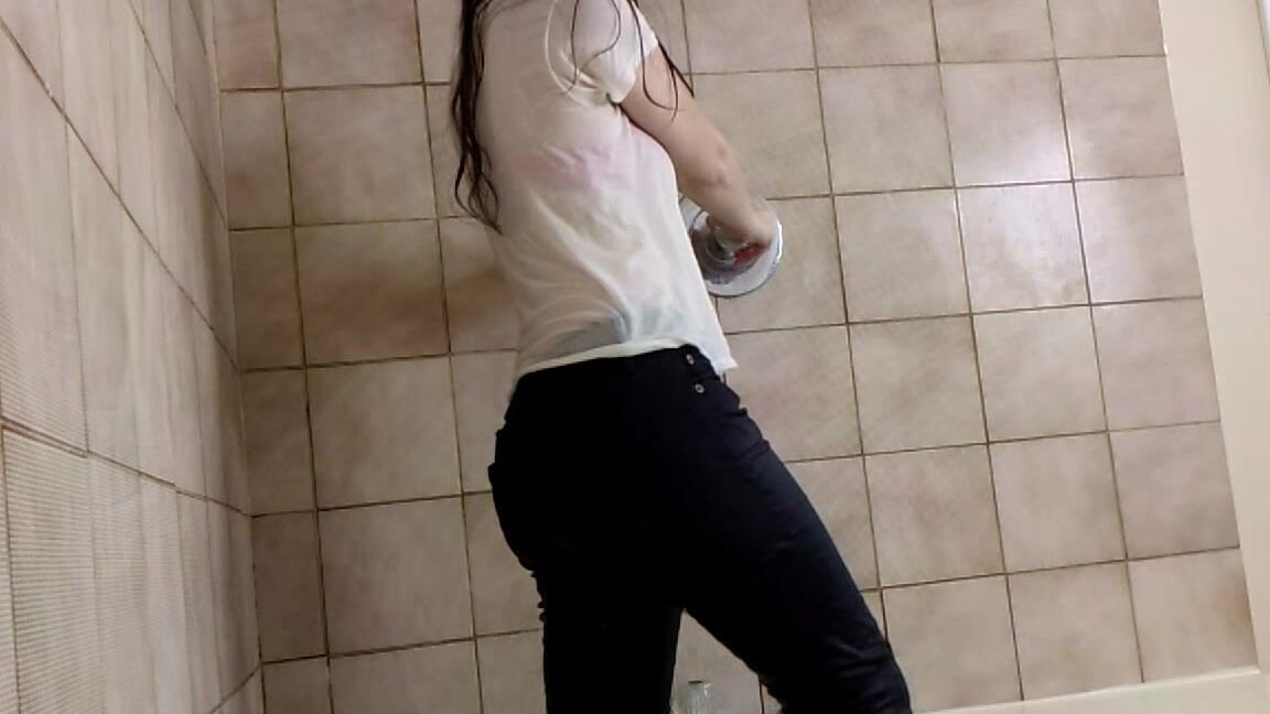 Xxsmiley Jeans Amp Nikes Wetlook