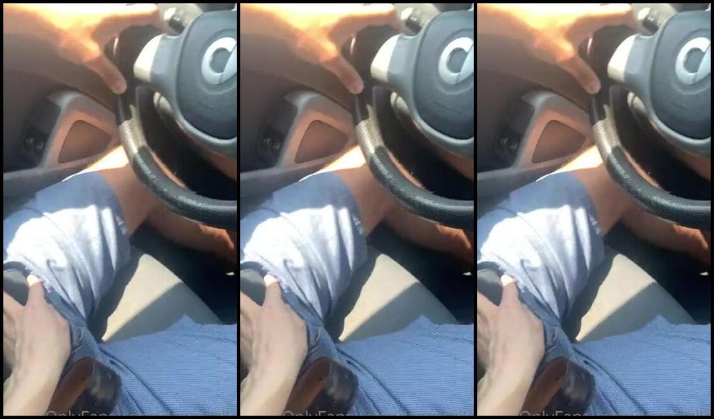 Deapistilla Nicknamed Deapistilla1 06 02 2022 Onlyfans Video In Mezzo Al Traffico Di Milano Glielo Tiro Fuori