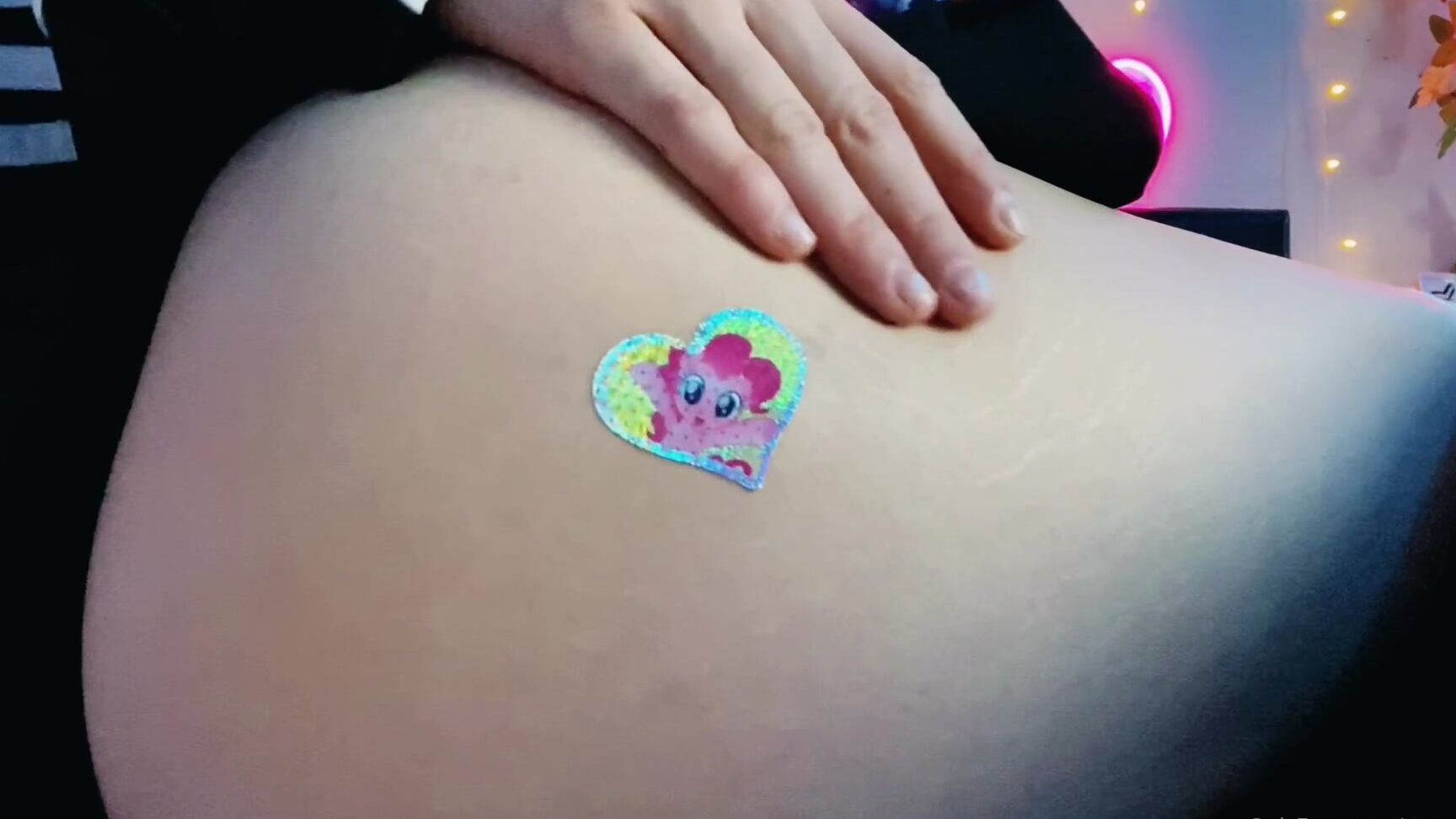 Itsjanebee I Was So Horny I Had To Play With My Holes At Least A Little Bit