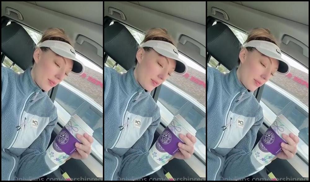 Princess Rene Aka Worshiprene Onlyfans By The Way Have You Guys Tried The Winter Dream Tea Latte From Coffee Bean It S So Good I Get