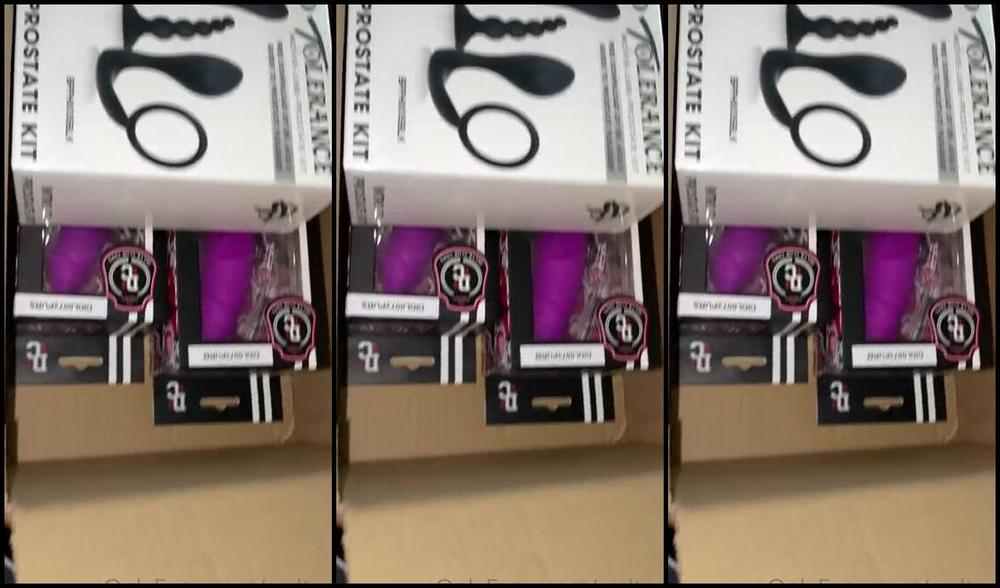 Miss Harriet Nicknamed Redtoes Onlyfans Part 2 Silky White Blouse Maison Close Skirt Black Girdle Black Seamed Stockings 35