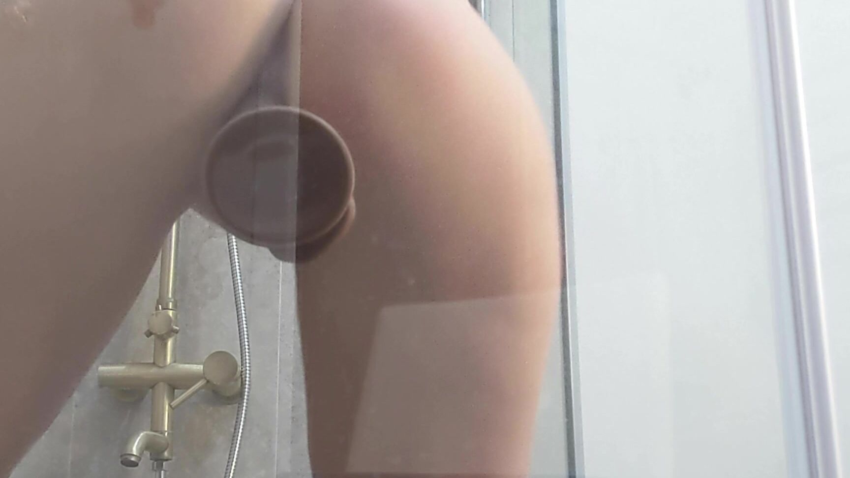 shower, showerscenes, wetandmessy shower with me Manyvids