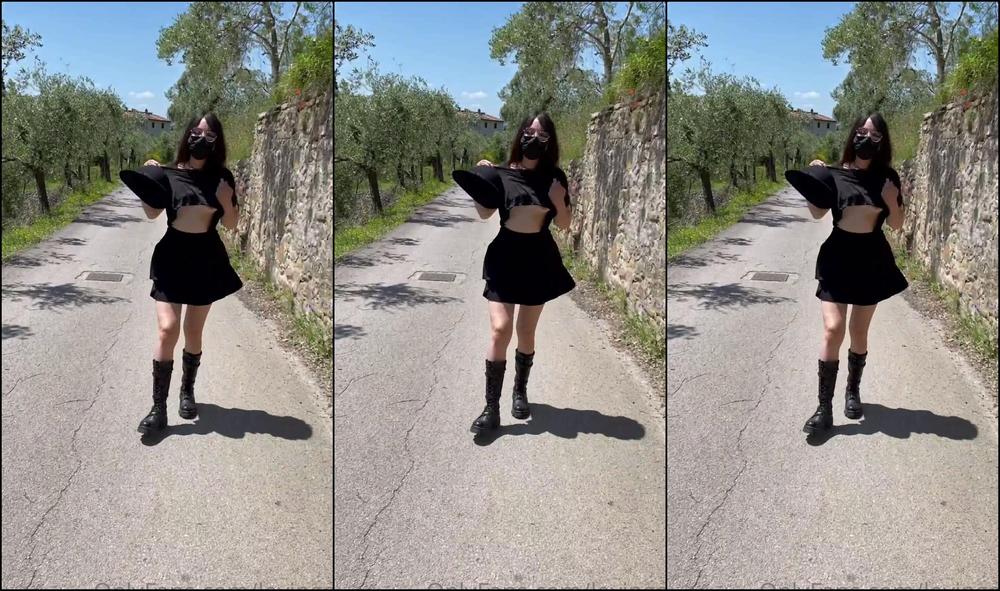 lovingeli-27-05-2021-2120788372-today-finally-we-have-a-good-weather-nothing-better-than-go-for-a-walk-and-show-you-my-l