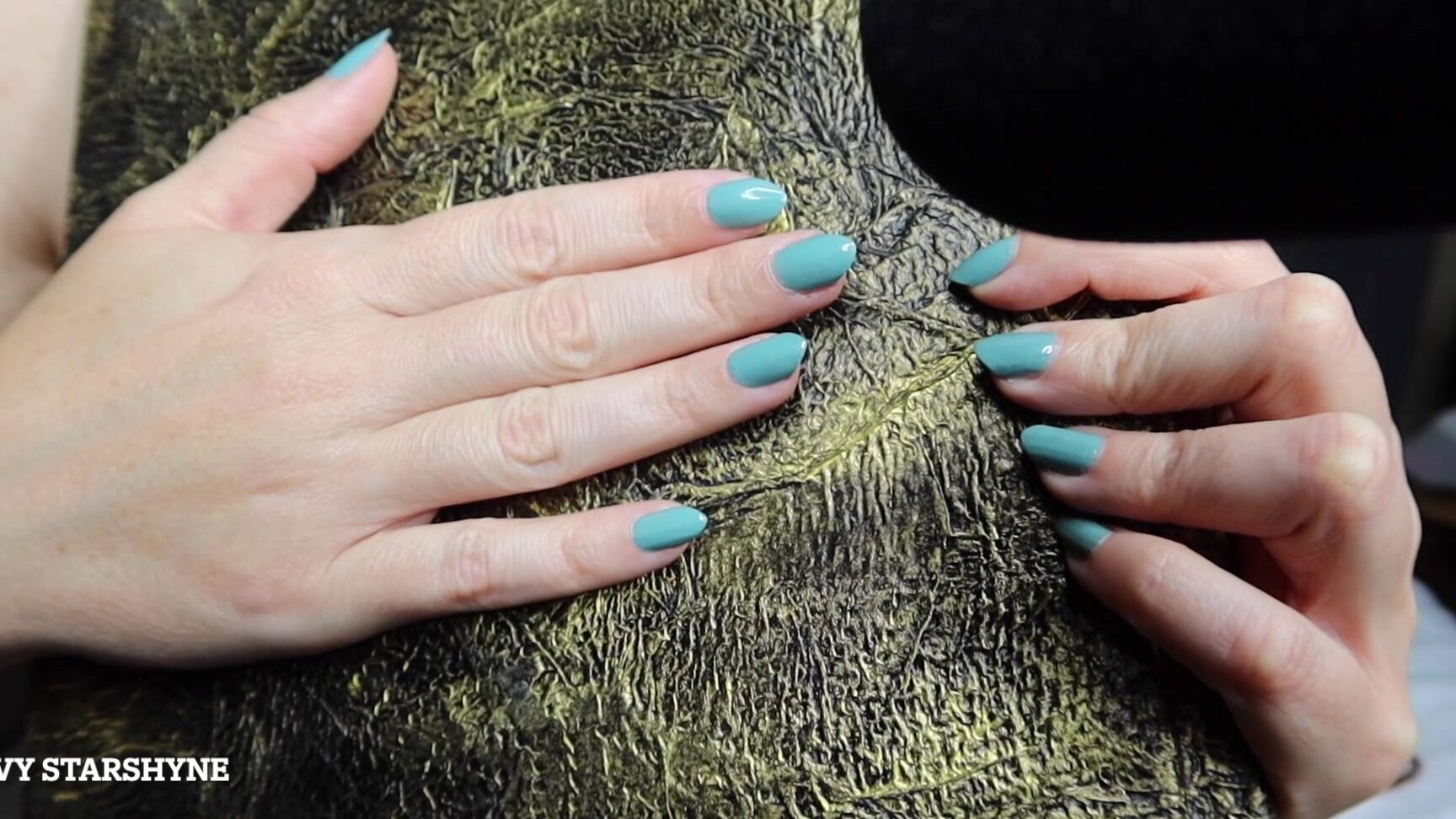 Ivystarshyne Nails And Halloween