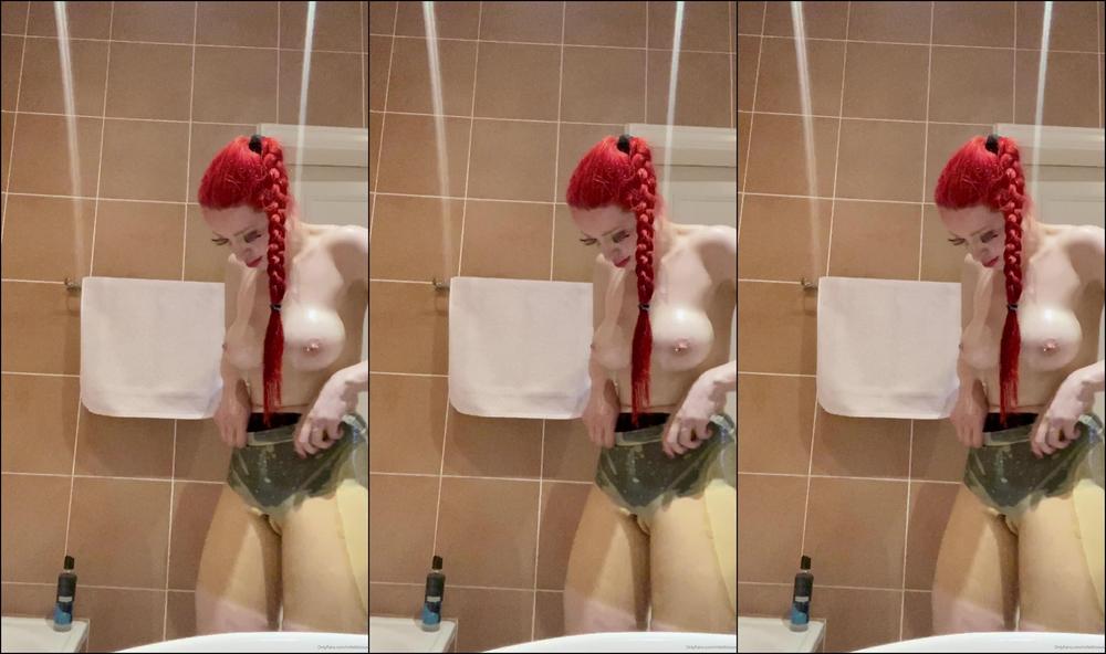 Mfetilicious I Did Different Outfits Today The Second One Was A Black Big Boob Catsuit Hip Booster