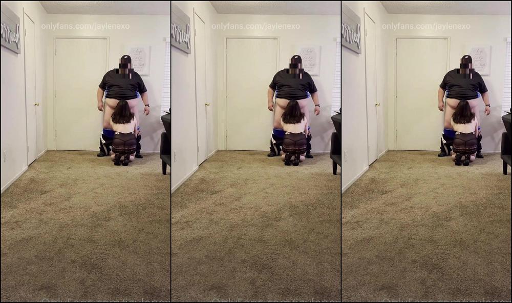 Jaylenexo Seducing The Dominos Pizza Delivery Driver And Letting Him Blow All Over My Pretty Face U