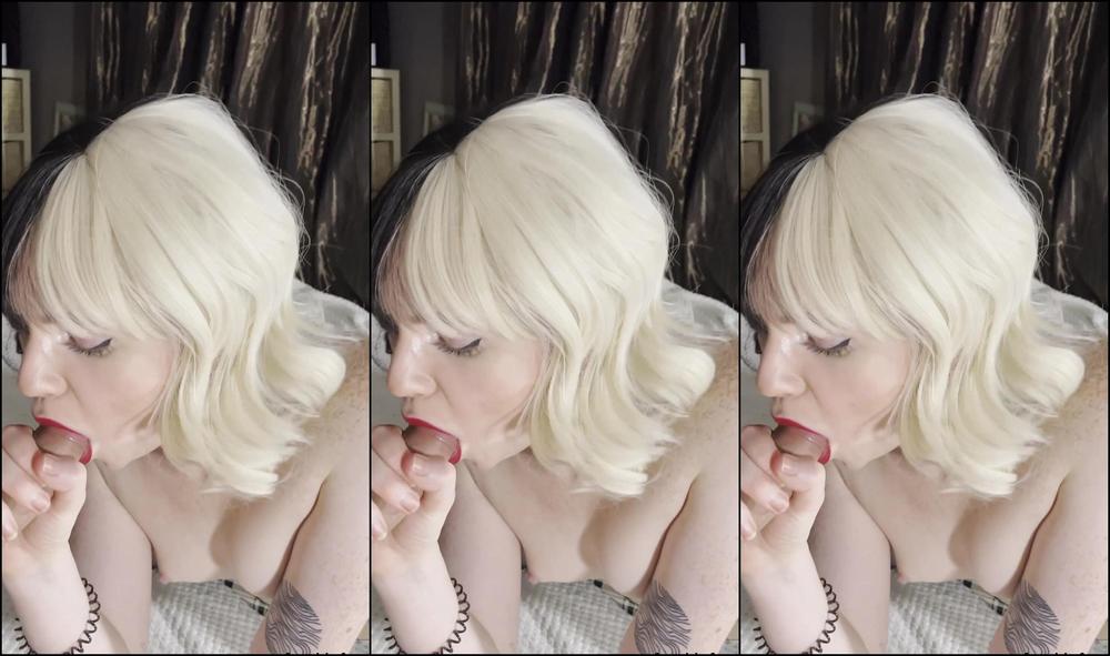 Frecklefox S Style Blowjob W Red Lipstick