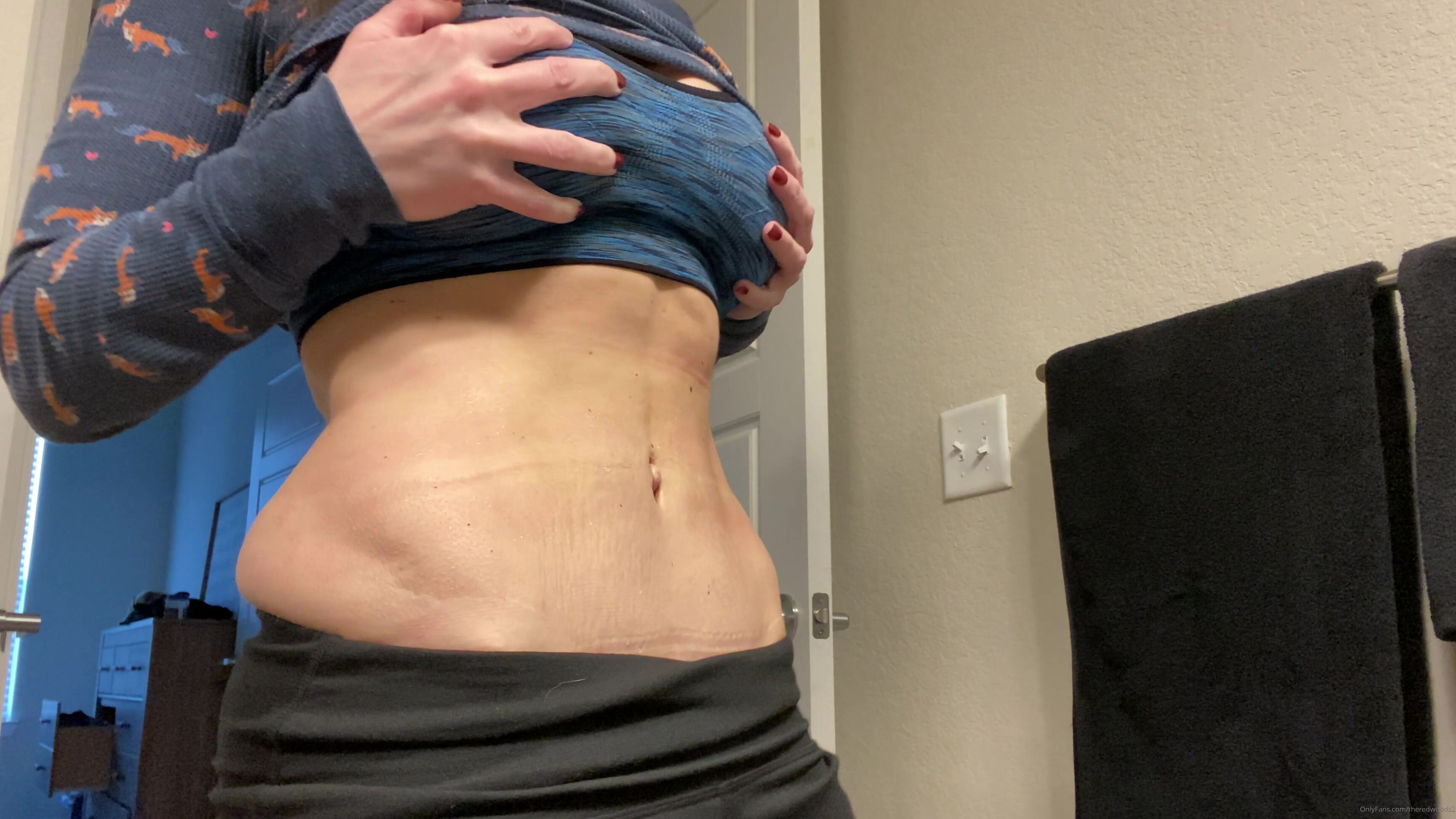 Mrsredwood Working On Dem Baby Abs Took A Couple Weeks Off Probably Need A Bigger Shot Of Pr