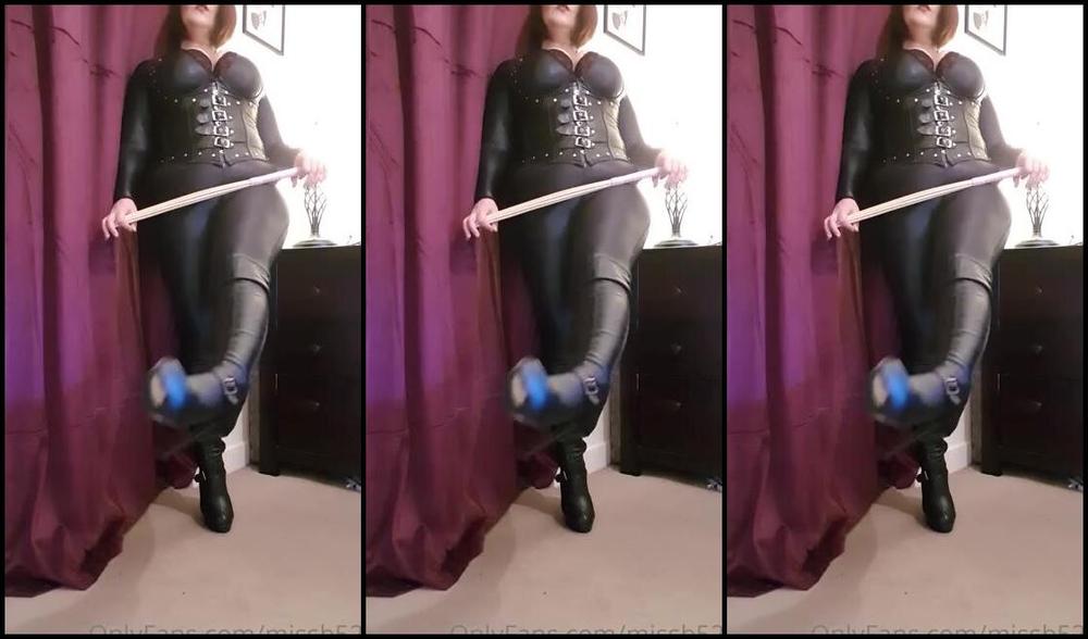 Miss B Nicknamed Missb52S Onlyfans 10 25 2020 You Will Worship My Boots Correctly