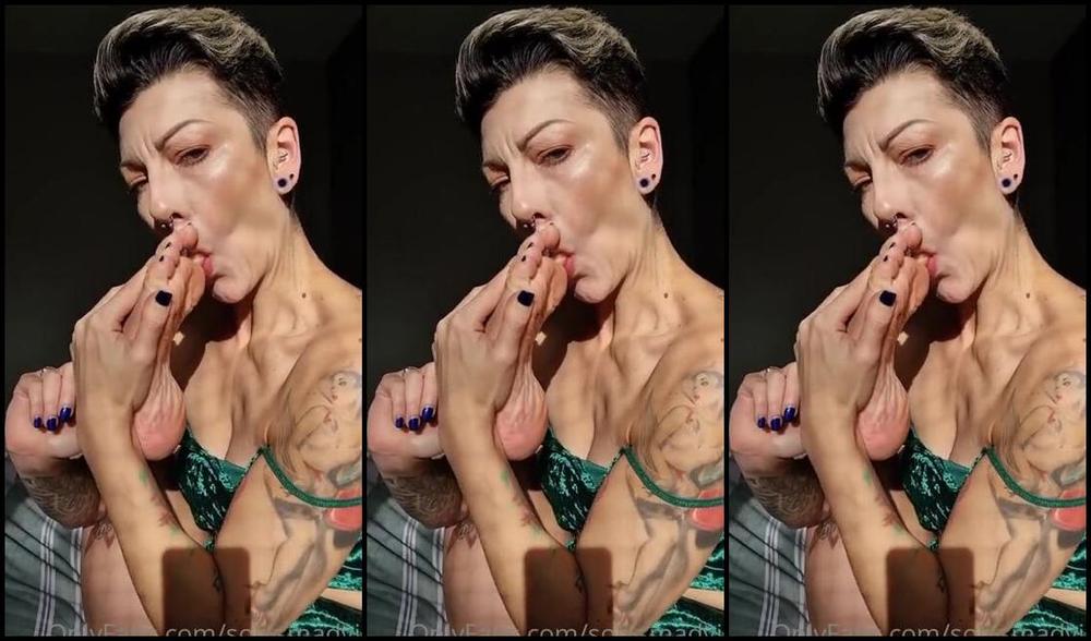 Solesmad Fetish Queen Aka Solesmadvip Onlyfans Joi And Selfworship With Sunlight On My Perfect Toes And Soles Something Better