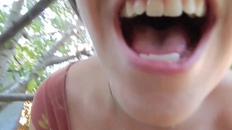 Hairy Bush, Outdoors, Pee harper the fox marking my territory backyard p--s ManyVids