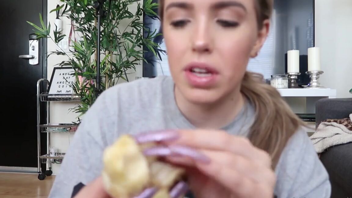 Lalalaura Nicknamed Lauras Kingdom 04 26 2020 Onlyfans Video Stella Raes Claw Talk