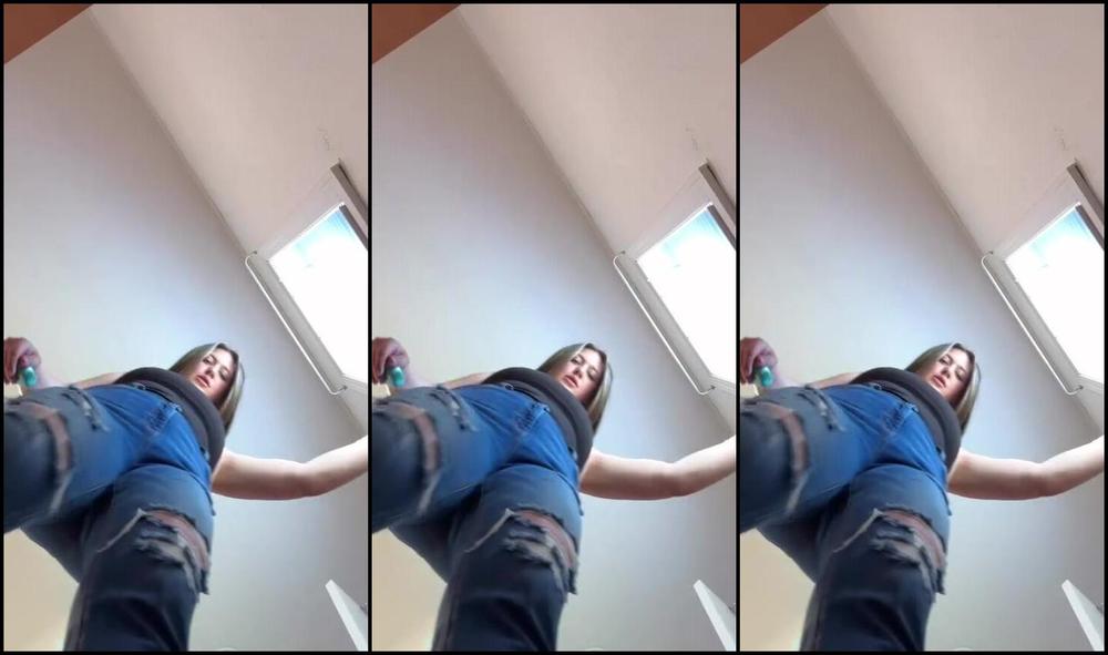 Tallgoddess Tay 3374618465 06 24 2024 Little Treat For You All