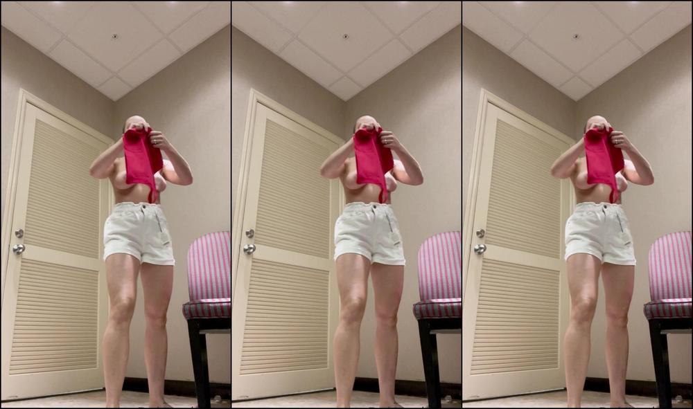 Rahyndeejames Tried On Some Summer Outfits I Just Like Turning You On While I M In The Dressing Room