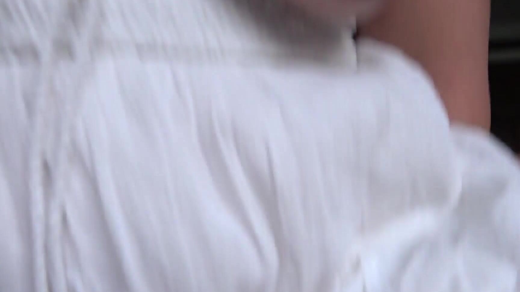 Momcomesfirst 21 01 28 Brianna Beach A New Start