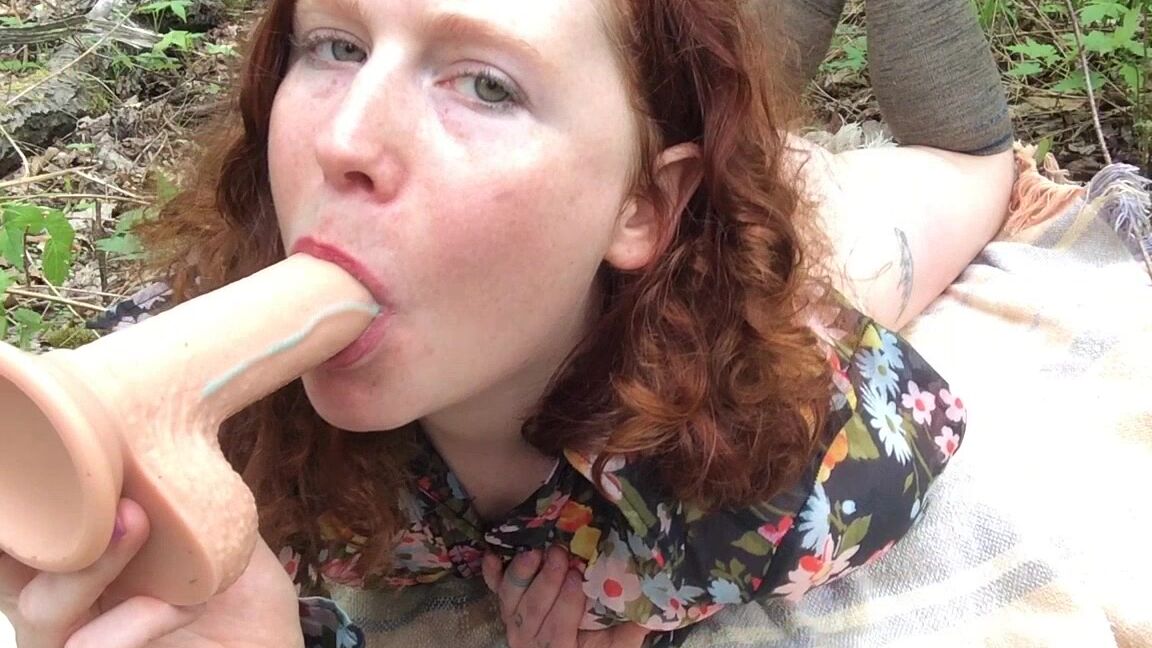 Delishxaisling Forest Blowjob