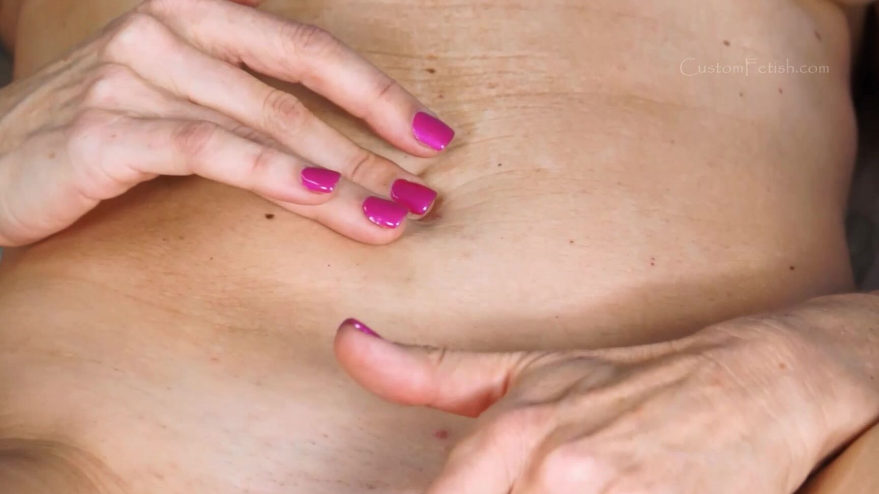 Cameo Plays With Bellybutton