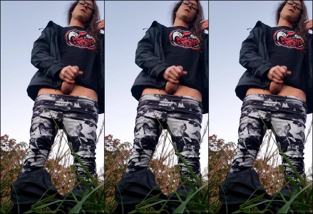 Mushroombuddy I Recorded This Outdoors Video Onlyfans Exclusive