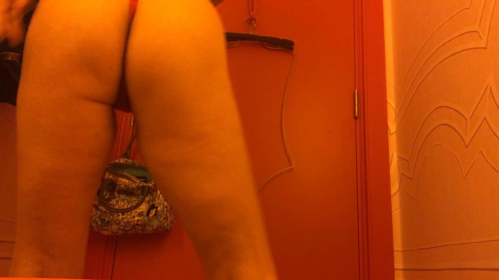 ondrea lee asian milf dressing room Manyvids