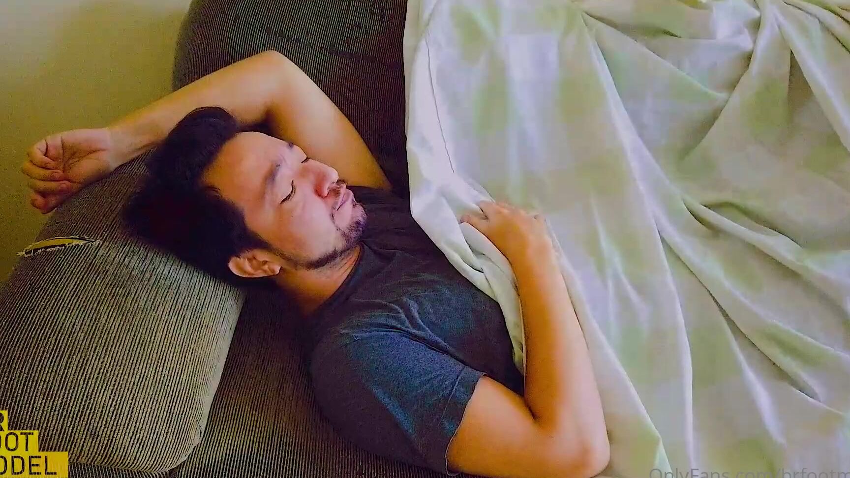 Brfootmodel 2480373113 06 07 2022 Master F Sleep Video